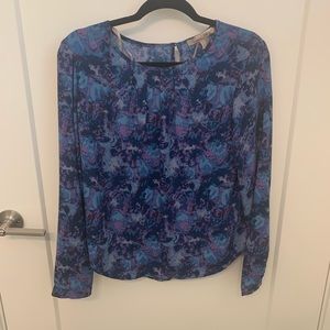 Women’s multi colored shirt